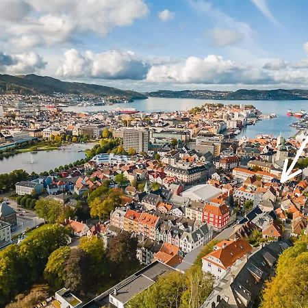 Dinbnb Homes I The 1880 Authentic Bergen Dream I 500M From Bryggen Esterno foto